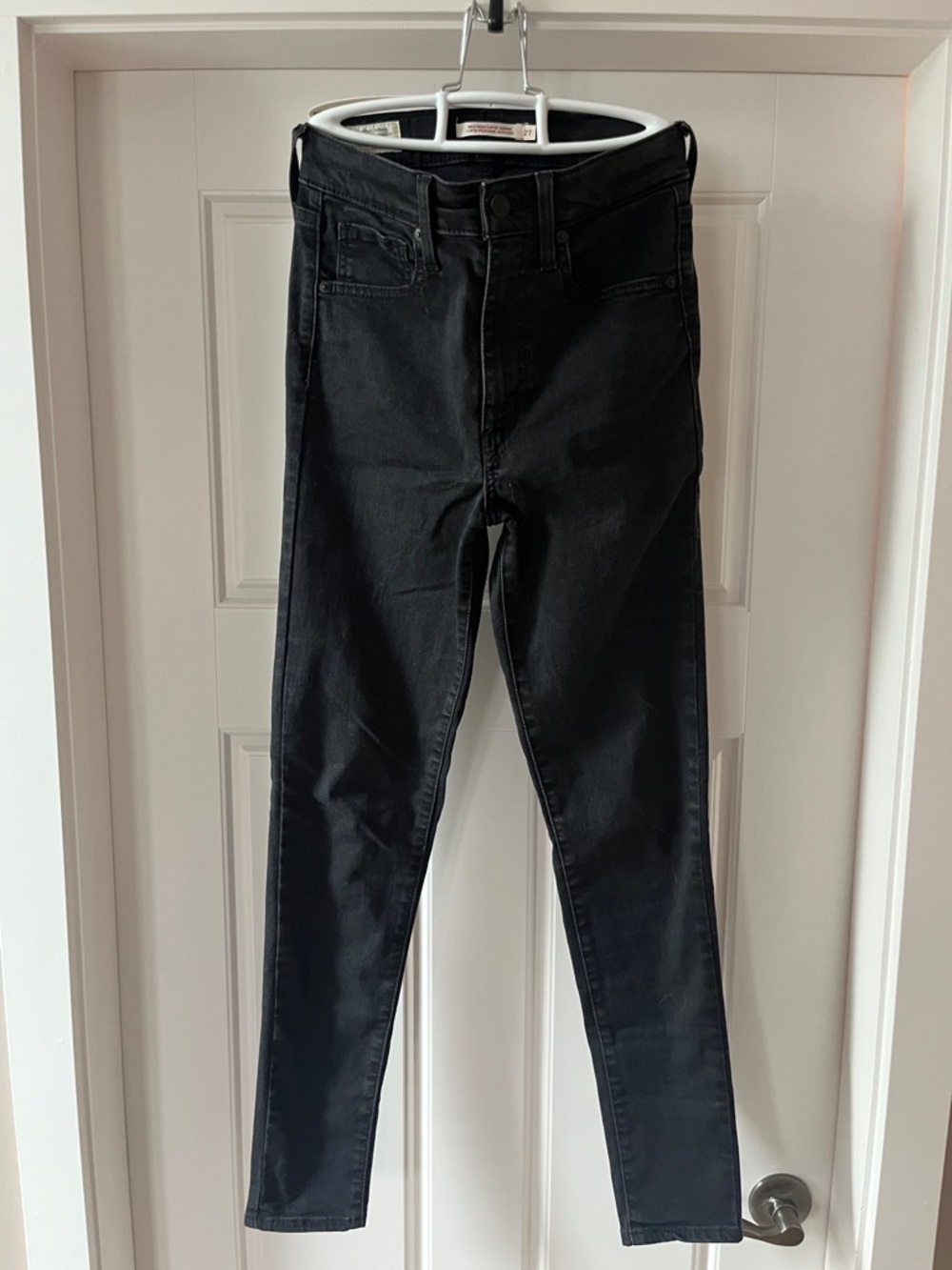 Levi's Women's Mile High Super Skinny Jeans- Size 27x30